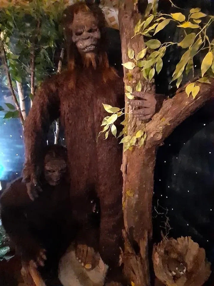 Nebraska Bigfoot Crossroads of America Museum – Nebraska