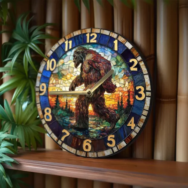 Clock Bigfoot Walking 8x8inch Silent Non-Ticking Aluminum