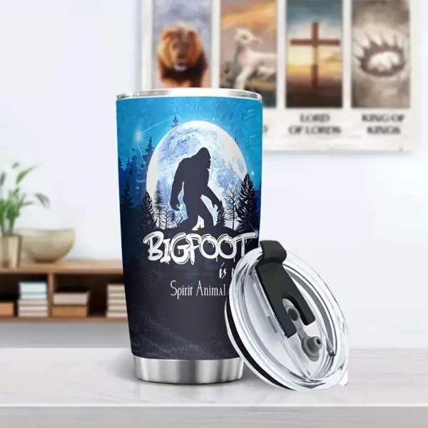 Sasquatch Lover's Delight: 20oz Stainless Steel Insulated Tumbler - Perfect Gift for Bigfoot Enthusiasts, Men & Campers